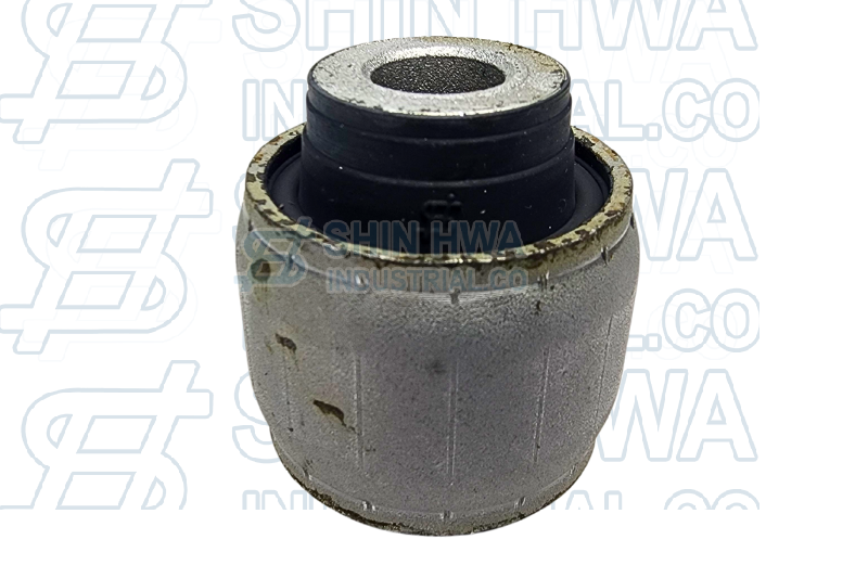 T-101 С/бл зад.верх.попереч.рычага внутр.#48790-33020 CAMRY 70 17-